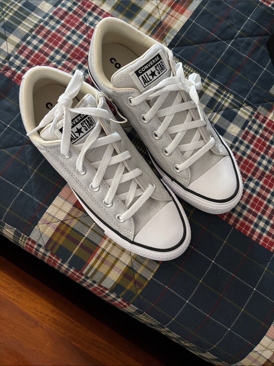 Converse Shoes - Converse All Star Low Top Sneakers - White and silver